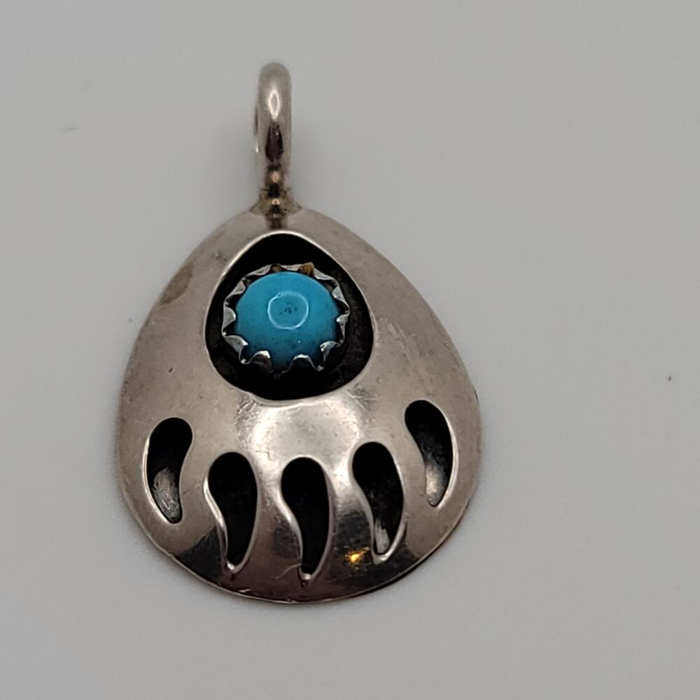 Vintage SJ Navajo-Style Sterling Silver Bear Paw Design Pendant